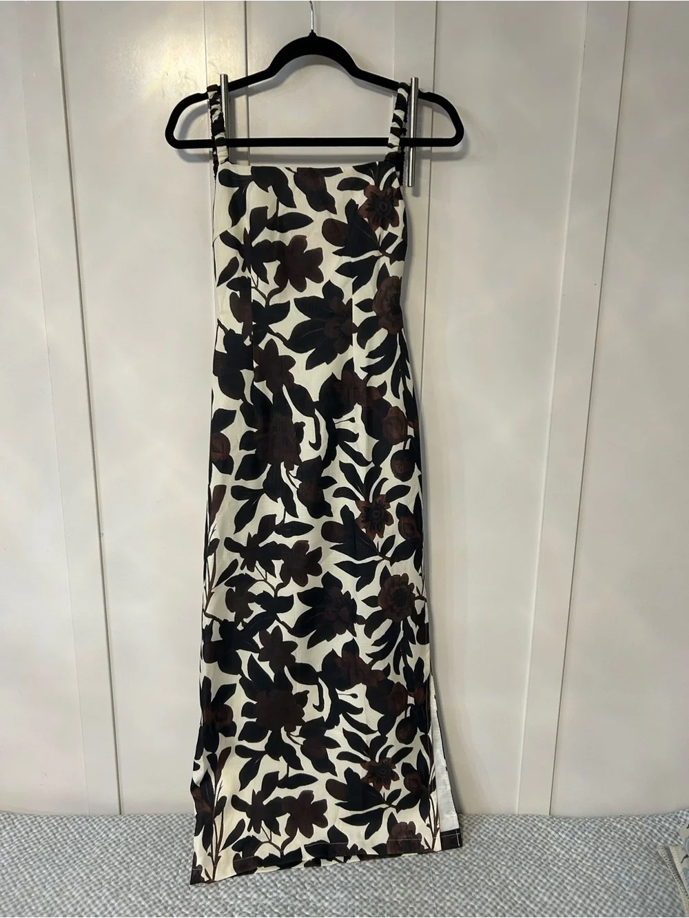 COMMENSE brown cream floral print Backless side slit maxi Dress - Picture 2 of 8